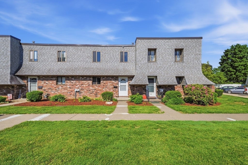 117 Beekman Drive #117, Agawam, MA, 117 Beekman Drive #117, Agawam, MA Photo #2