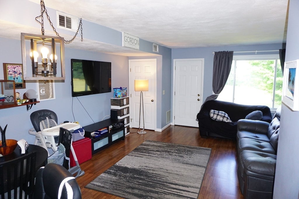 100 Merrimack Ave #125, Dracut, MA Photo #6