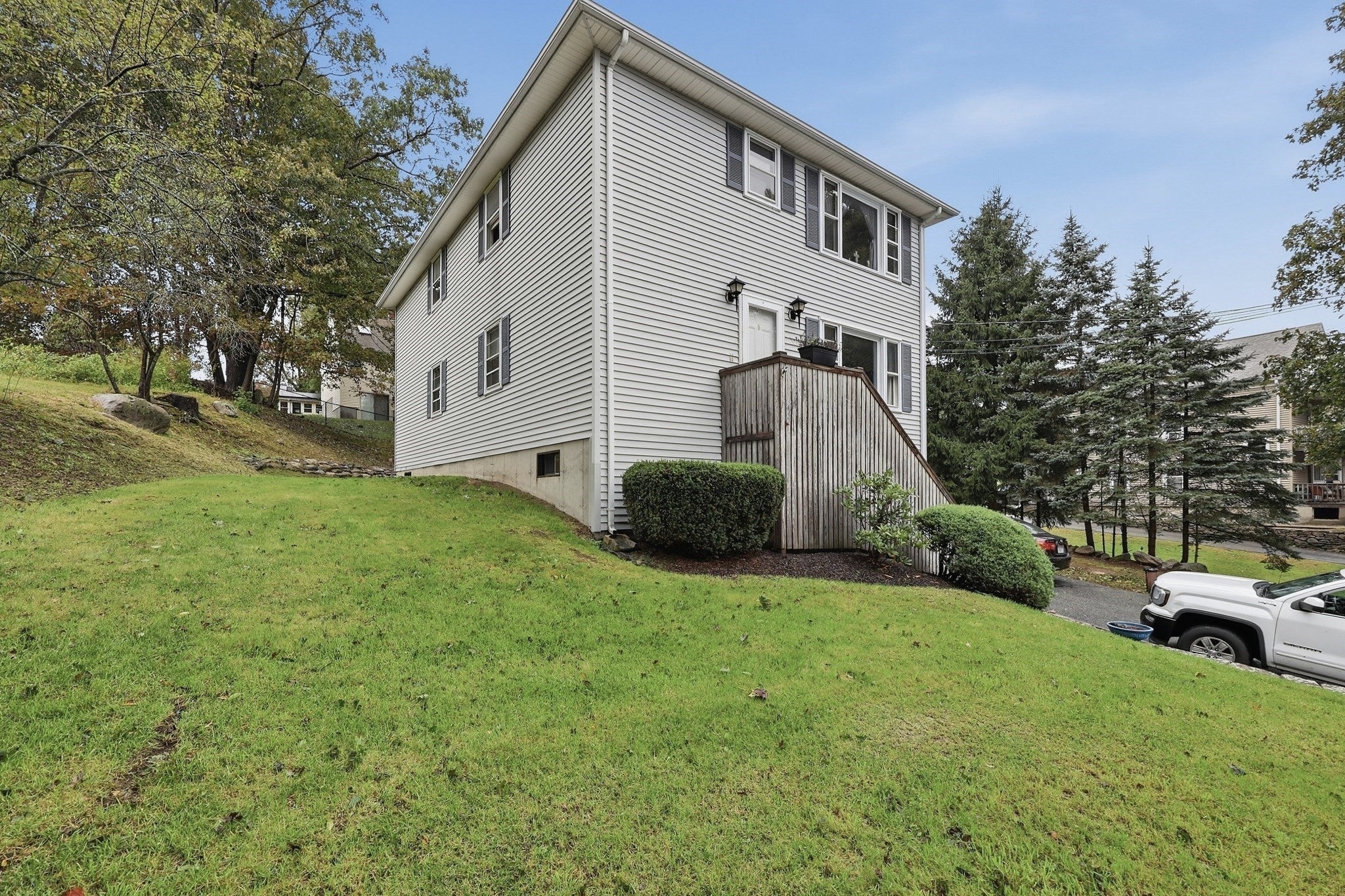 4 Third Avenue, Dudley, MA, 4 Third Avenue, Dudley, MA Photo #2