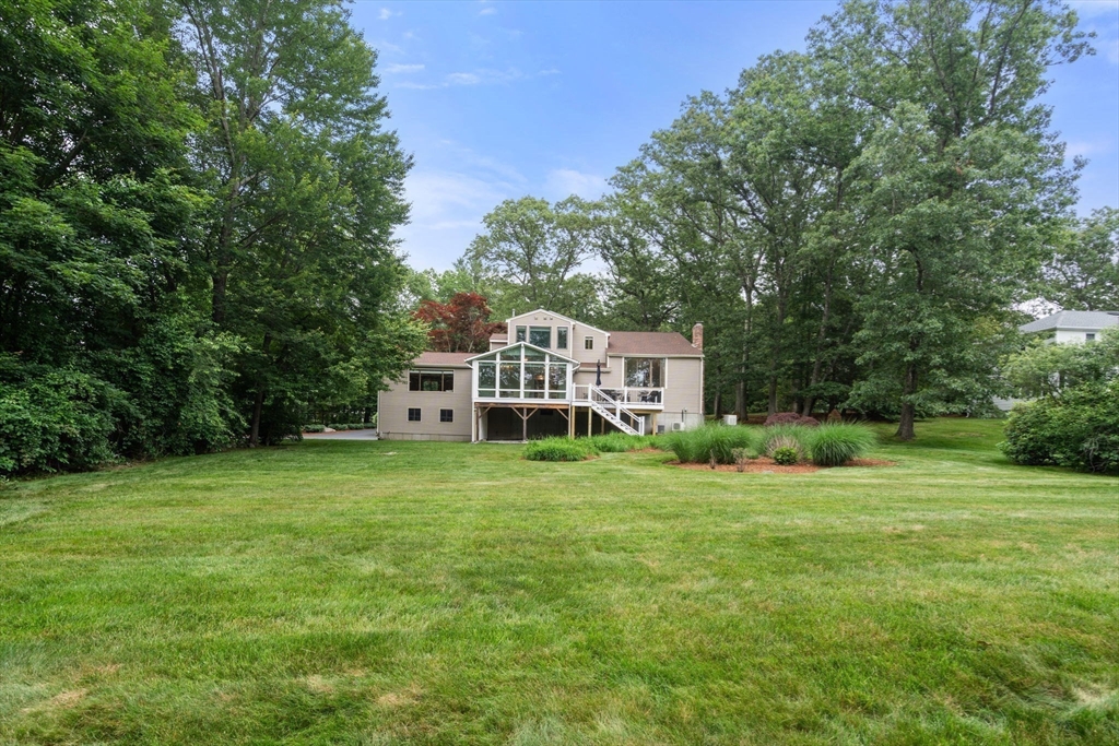 18 Juniper Ln