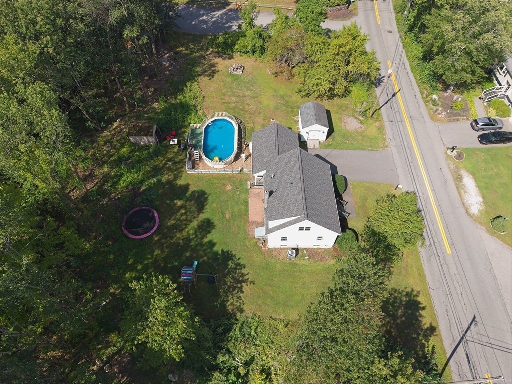 476 Pelham Rd, Dracut, MA, 476 Pelham Rd, Dracut, MA Photo #24