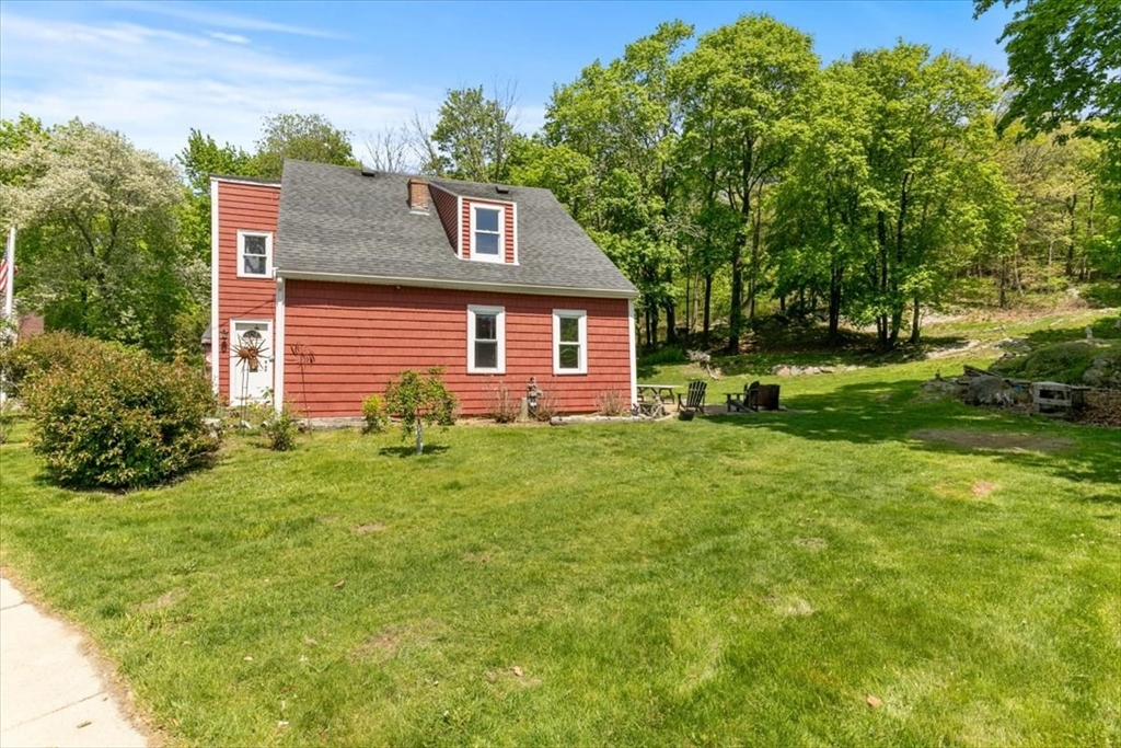 Listing image 4