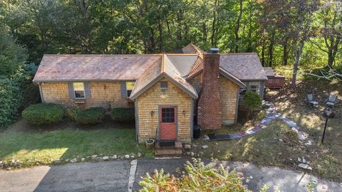 324 Sandwich St Plymouth MA 02360