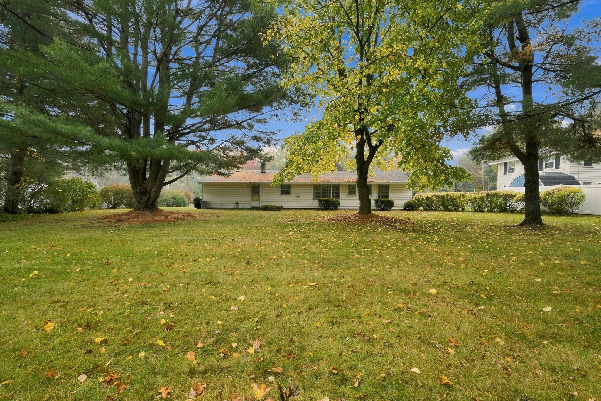 8 Trinity St, Danvers, MA, 8 Trinity St, Danvers, MA Photo #12