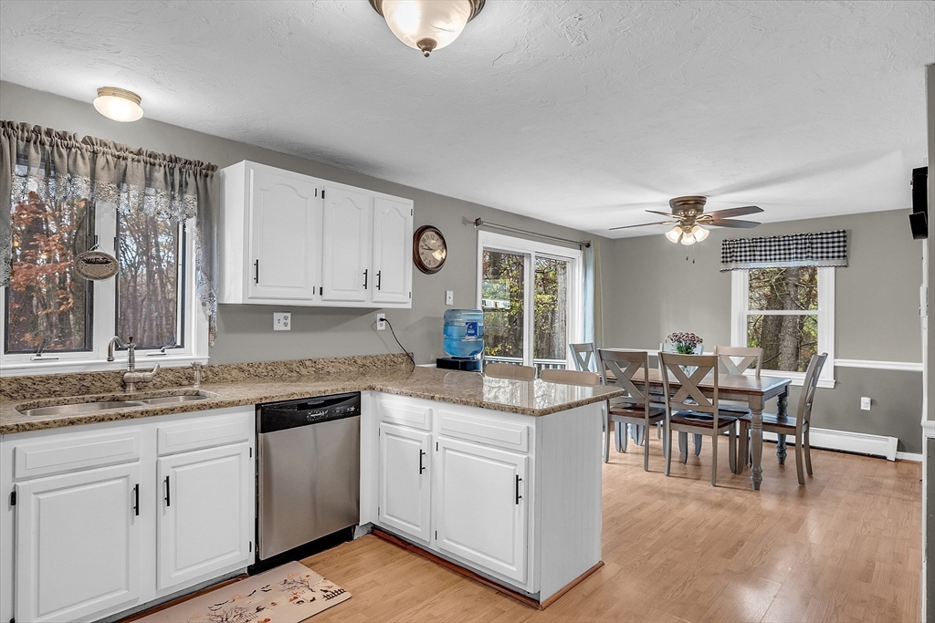 7 Glen Ellen Ln