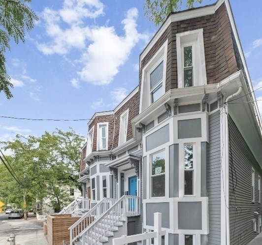 Cambridge, Massachusetts 02139, United States, 2 Bedrooms Bedrooms, ,1 BathroomBathrooms,Residential,Active,44741