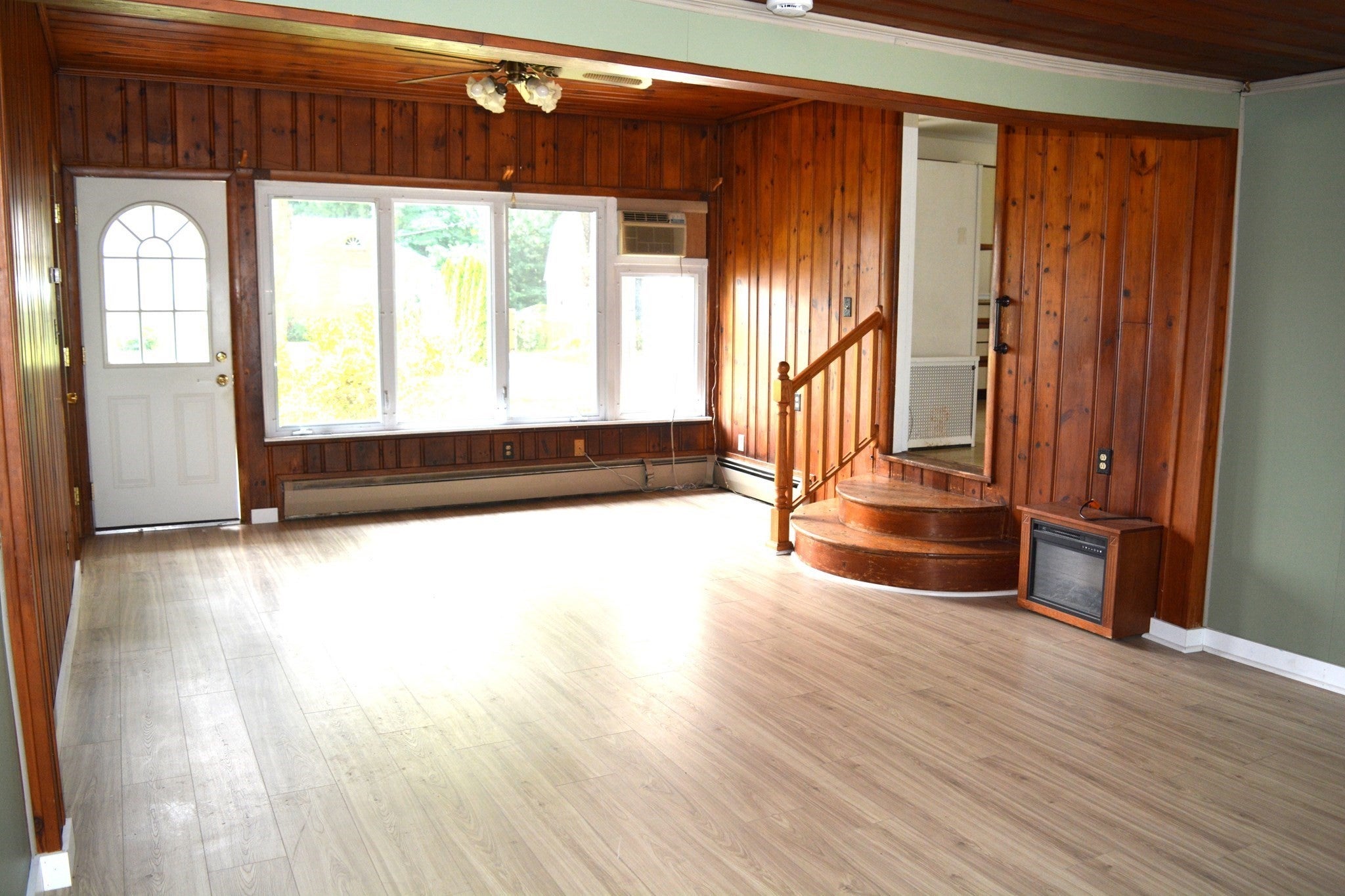 18 Highland Park Drive, West Springfield, MA, 18 Highland Park Drive, West Springfield, MA Photo #8
