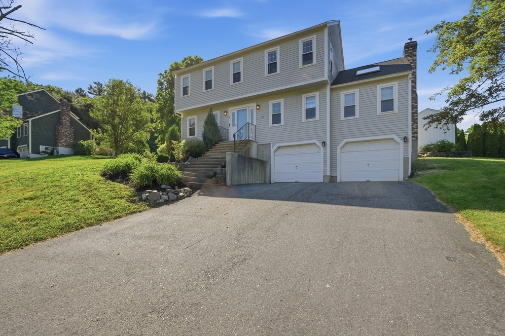 4 Tracy Ann Drive