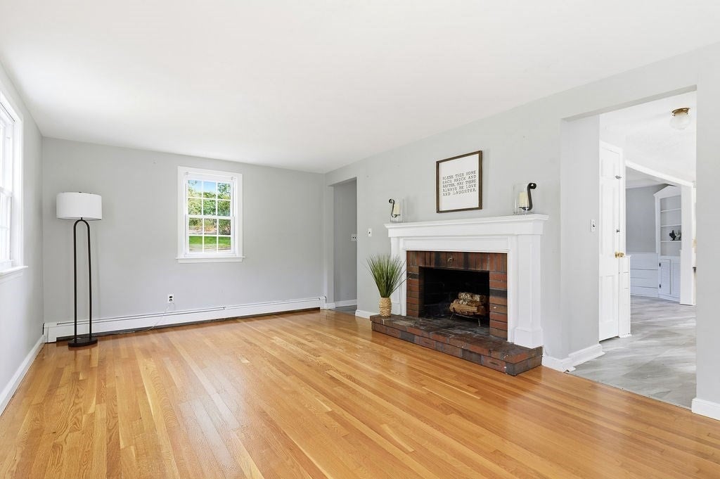 70 Century Road, Weymouth, MA, 70 Century Road, Weymouth, MA Photo #18