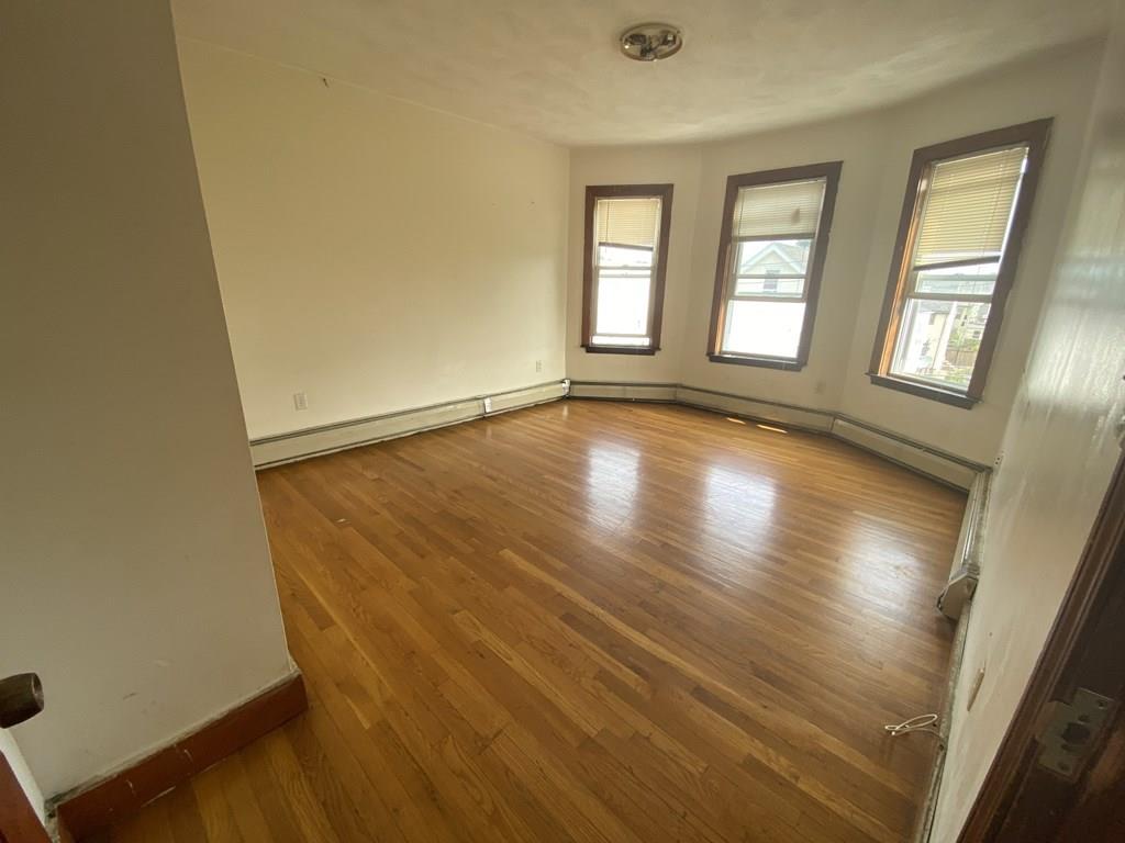 15 Duncan St
