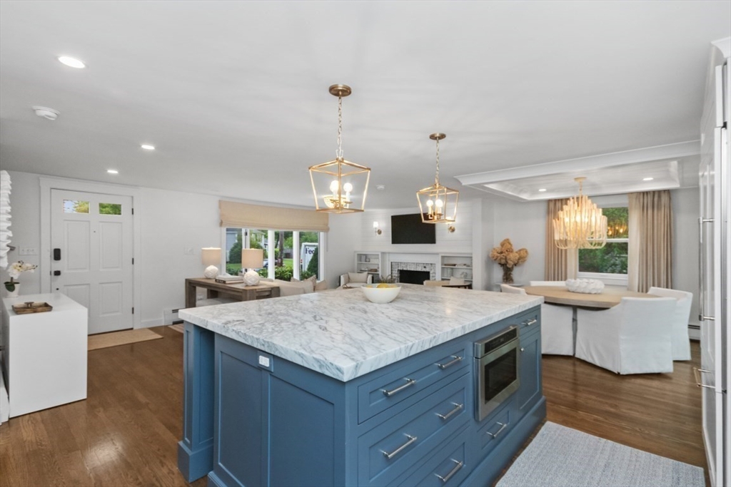 48 Carol Dr