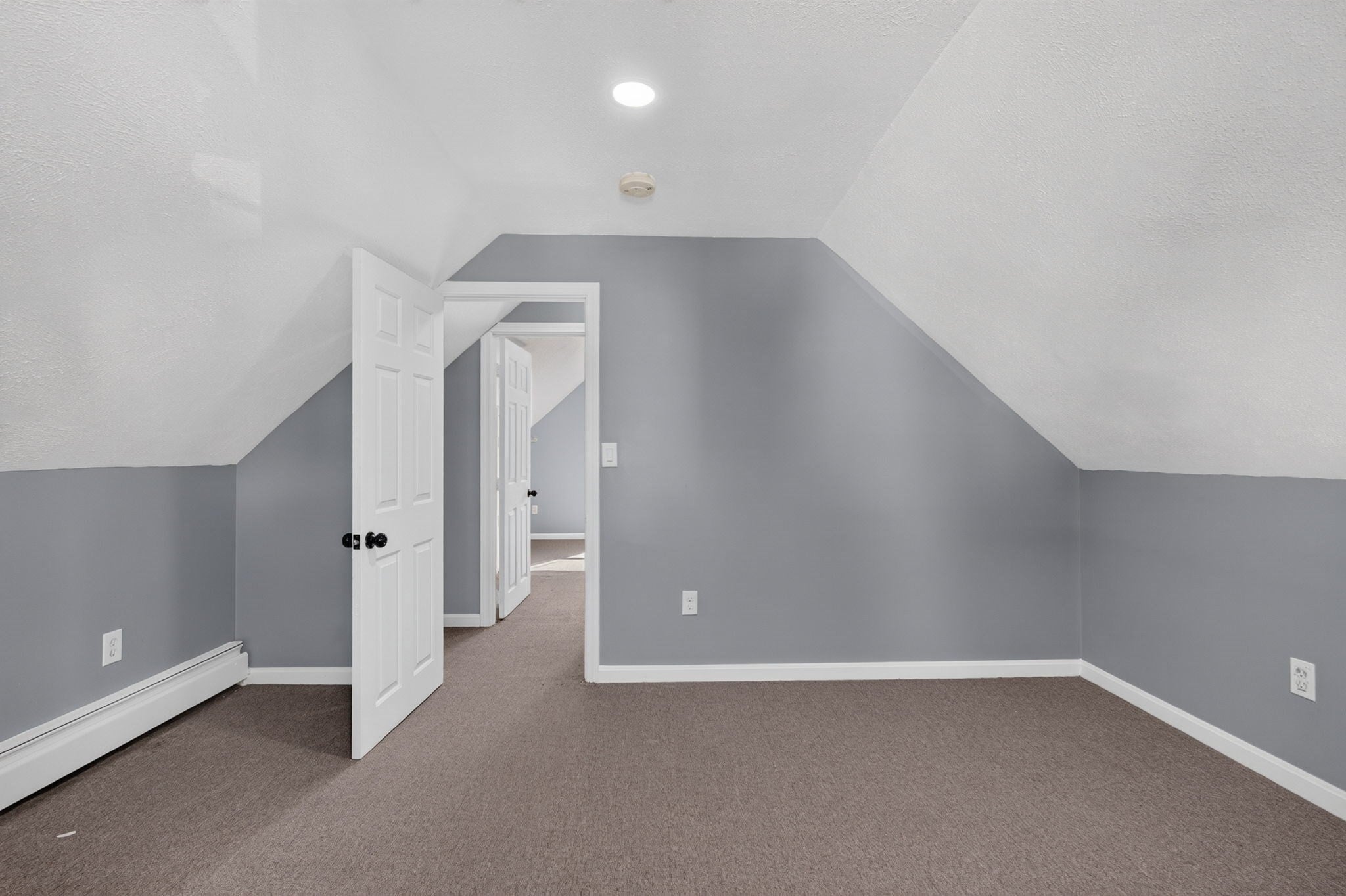 89 Third St, Lowell, MA Photo #27