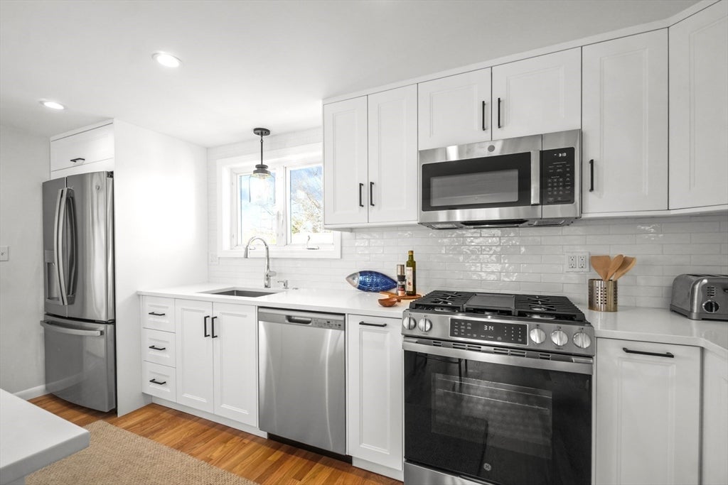 67 Montgomery Rd, Swansea, MA, 67 Montgomery Rd, Swansea, MA Photo #12