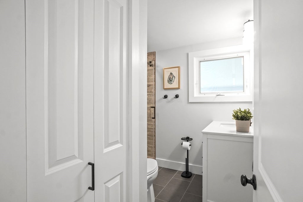 67 Montgomery Rd, Swansea, MA, 67 Montgomery Rd, Swansea, MA Photo #17