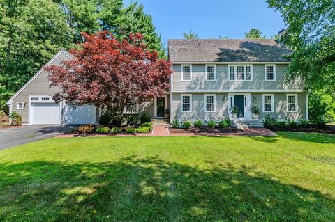 Photo of 152 Prospect St, Hingham, MA 02043 (MLS # 73499435)