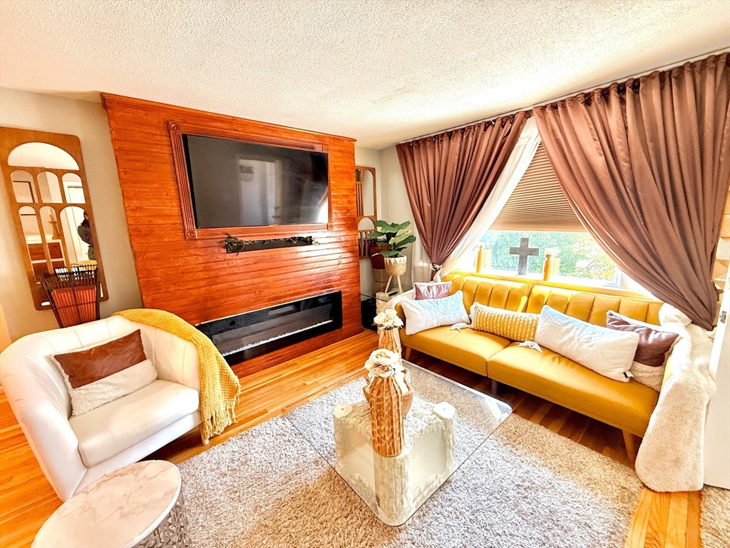 12 Reservoir Dr 2