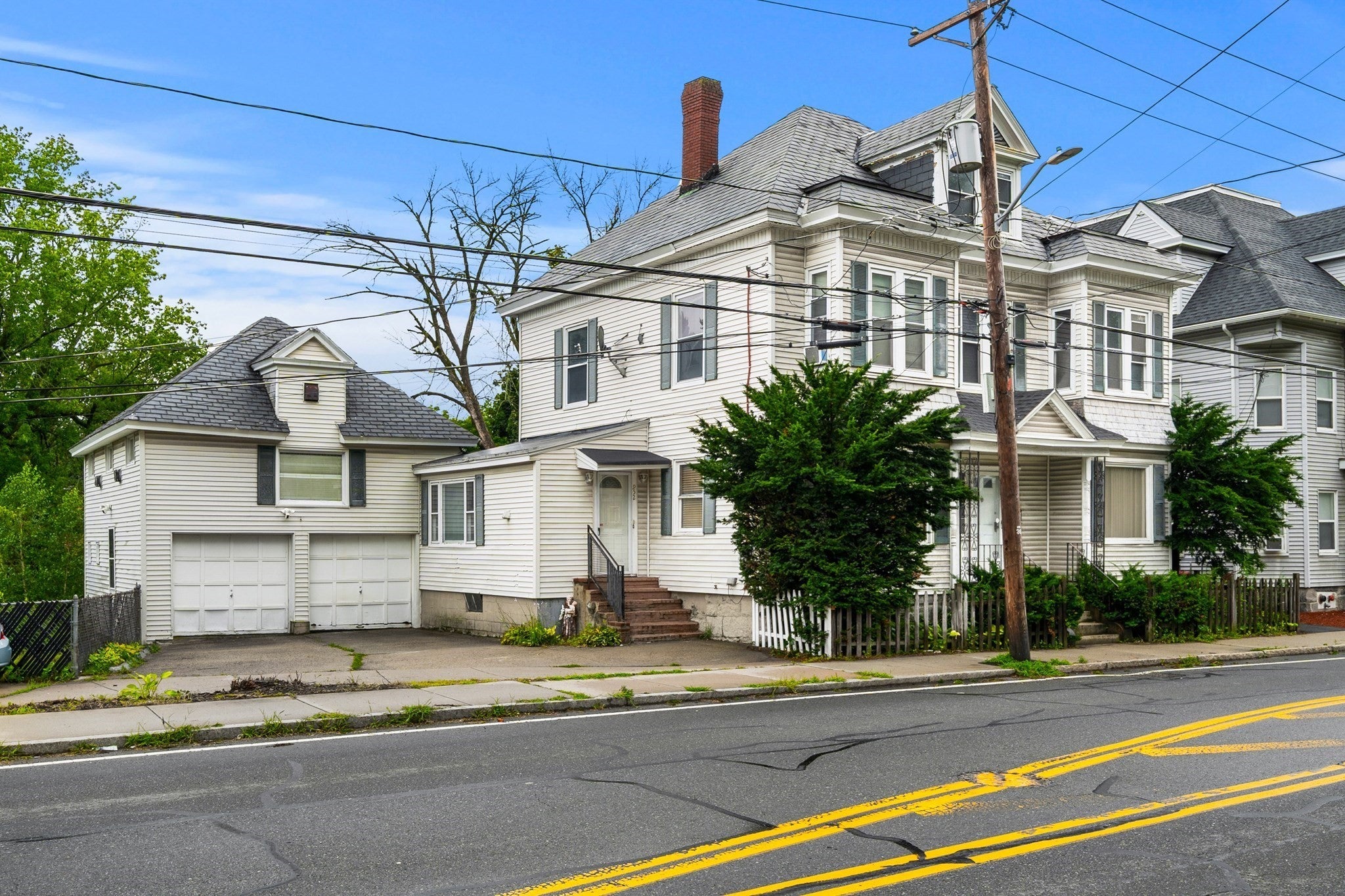 952 Bridge St, Lowell, MA Photo #2
