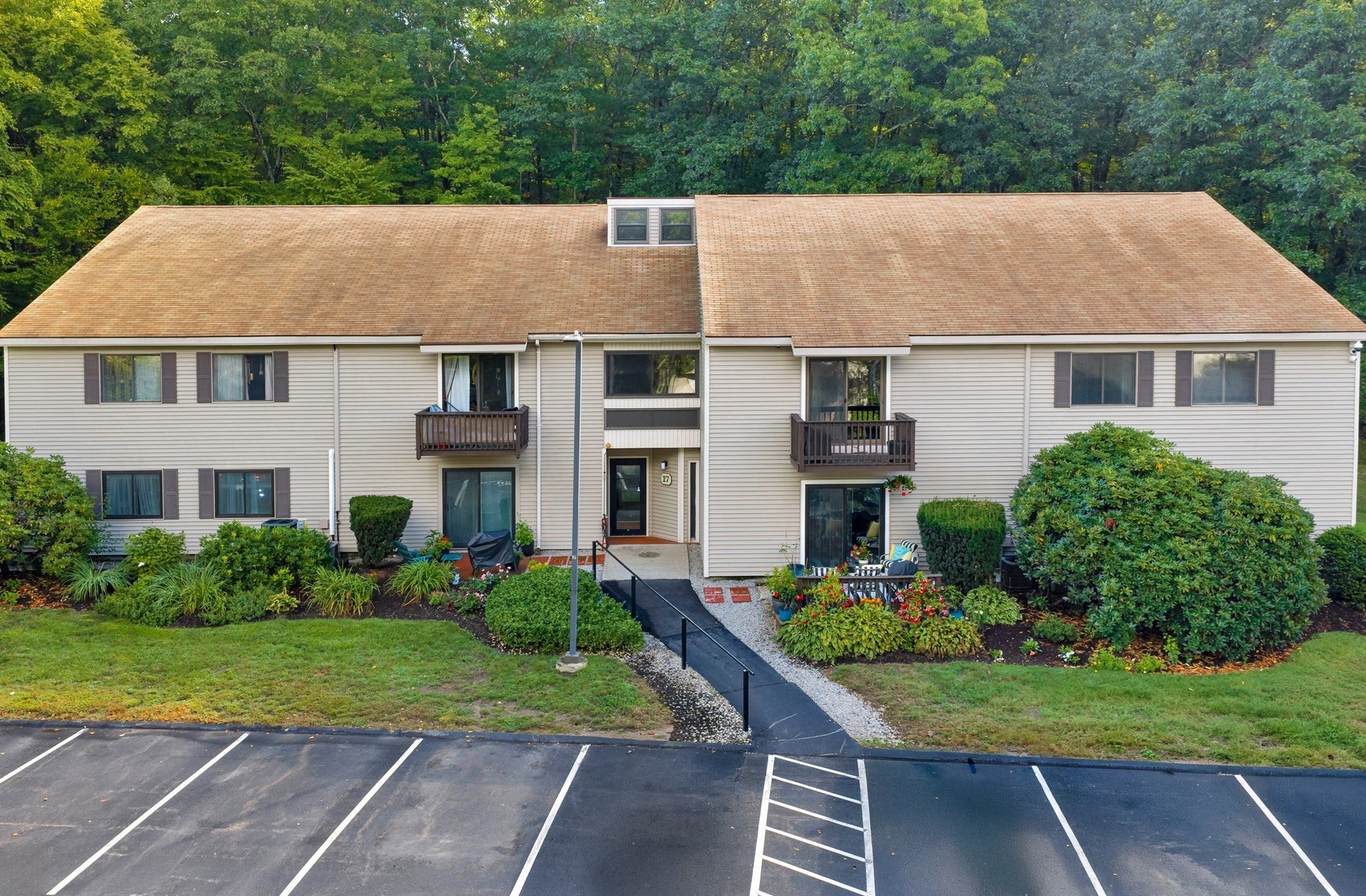 17 Thayer Pond Drive #7, Oxford, MA, 17 Thayer Pond Drive #7, Oxford, MA Photo #1