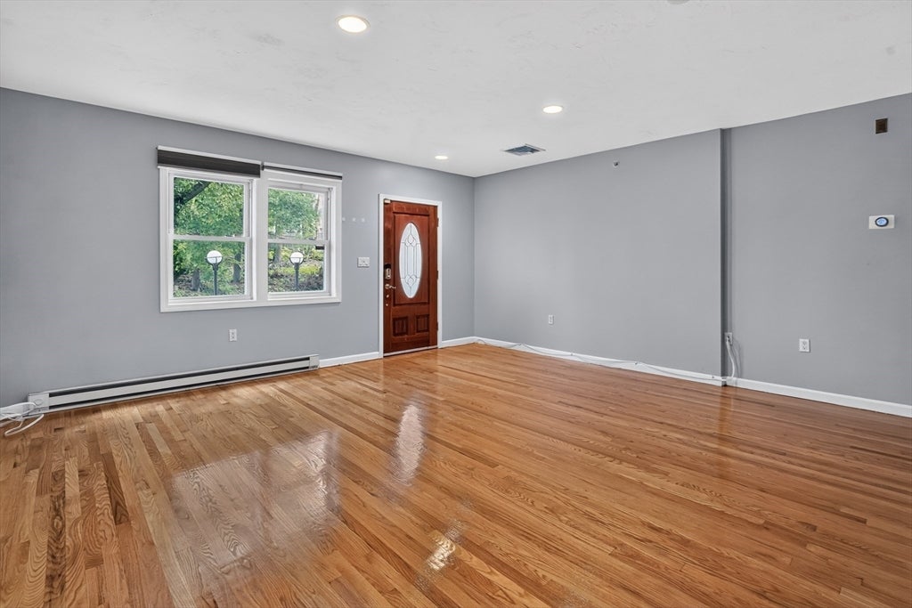 30 Cameron Street #7