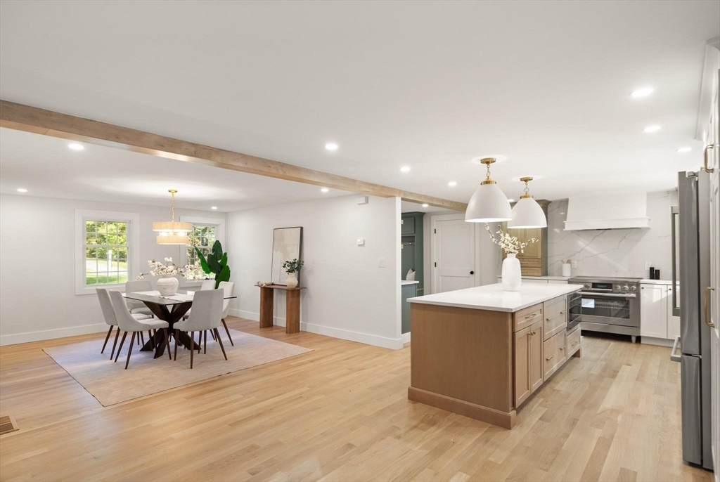35 Grey Lane, Lynnfield, MA Photo #12
