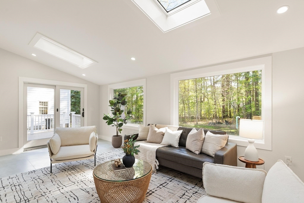 35 Grey Lane, Lynnfield, MA Photo #16