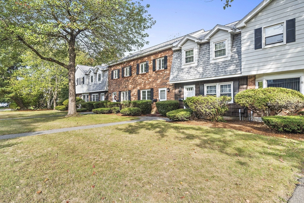 95 Pilgrim Cir 95