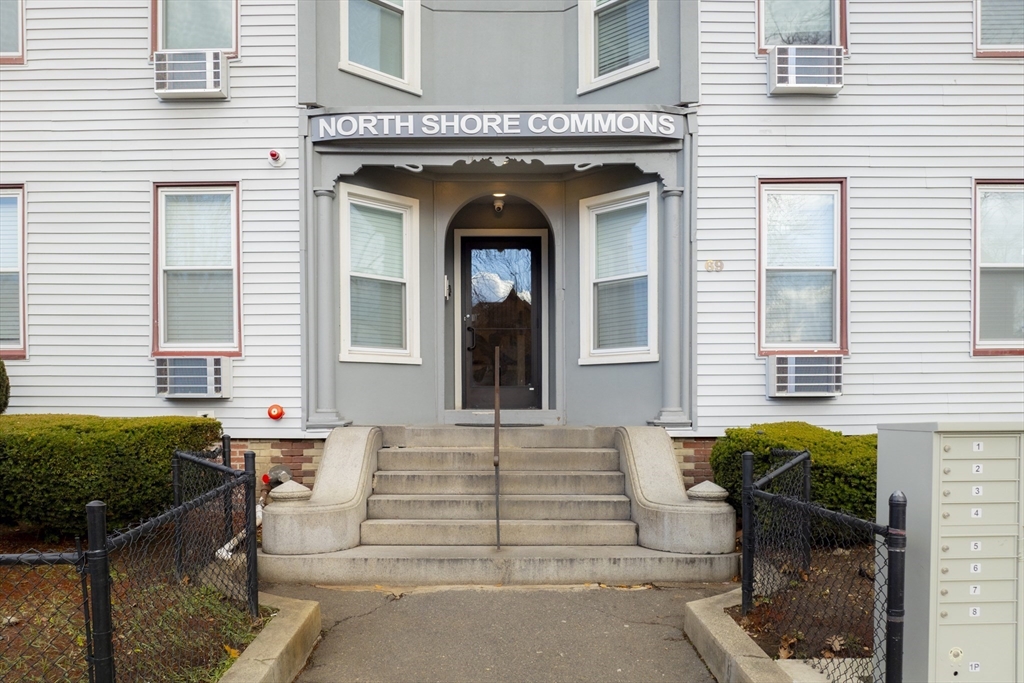 69 N Common St