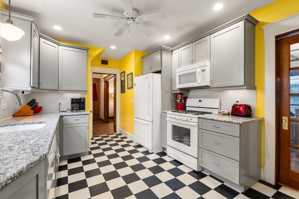 137 Belvidere Street, Springfield, MA, 137 Belvidere Street, Springfield, MA Photo #8
