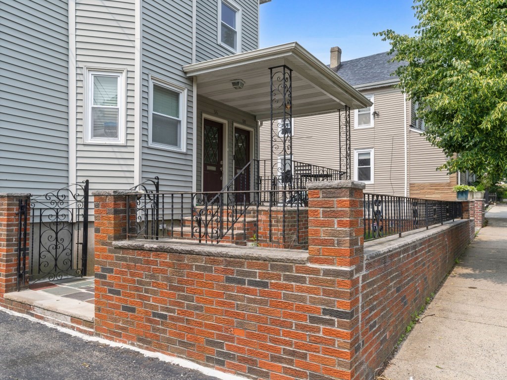 58 Oliver St 2