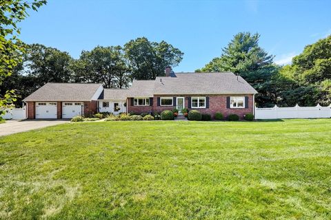 128 Crane Ave Westfield MA 01085