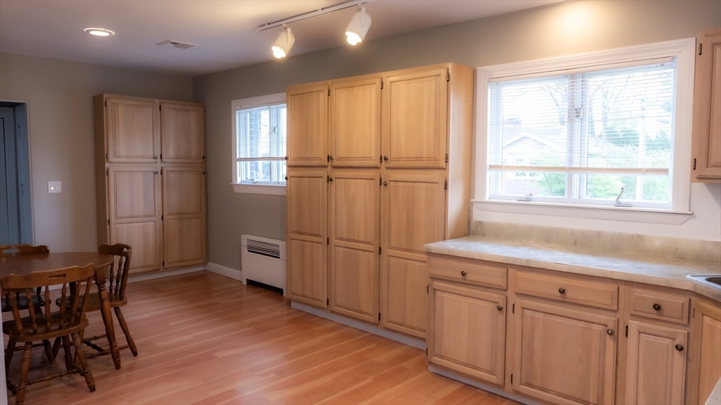 25 Fraser Rd