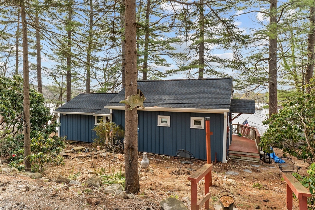 110 Stodge Meadow Rd