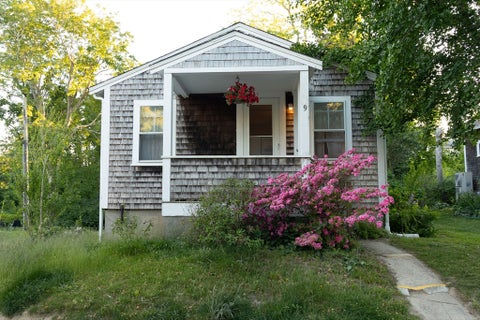 Photo of 9 Cricket Ln, Falmouth, MA 02543 (MLS # 73496819)