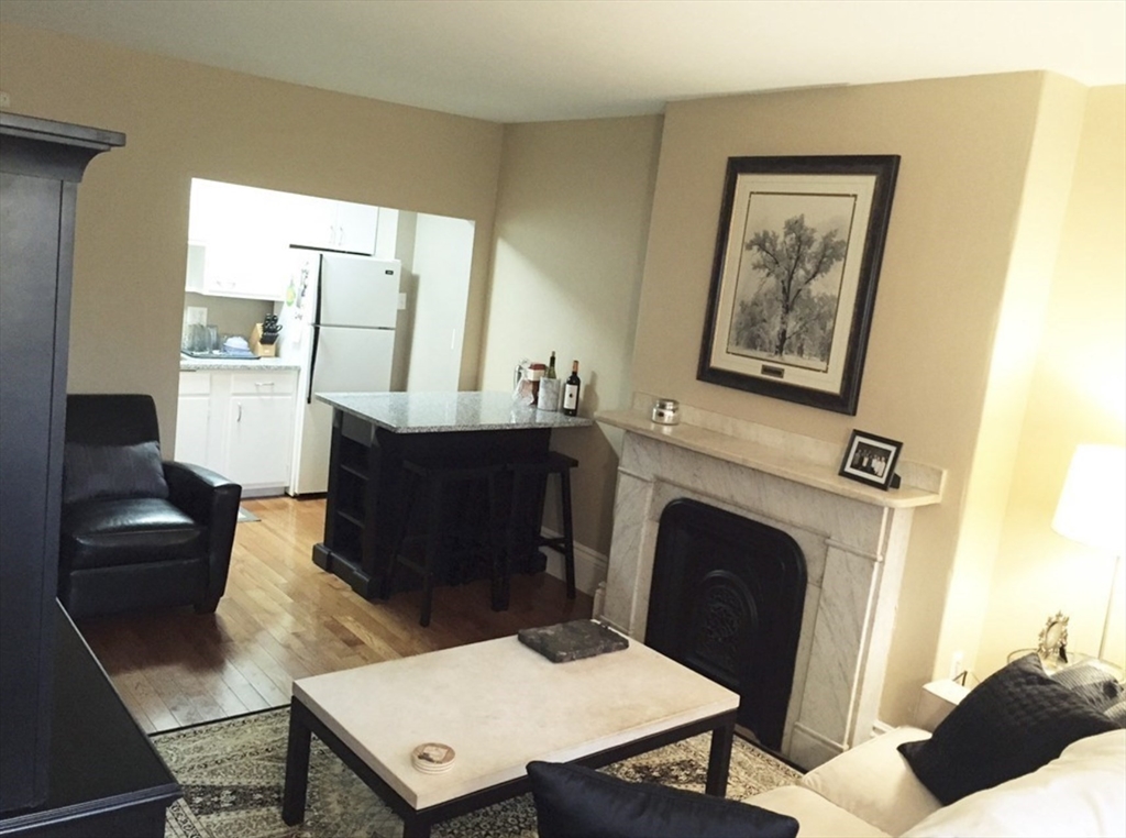 73 Montgomery Street 3