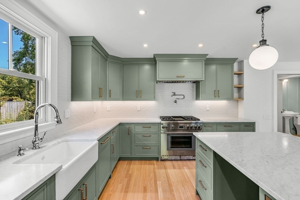 10 Hatch Farm Lane 10