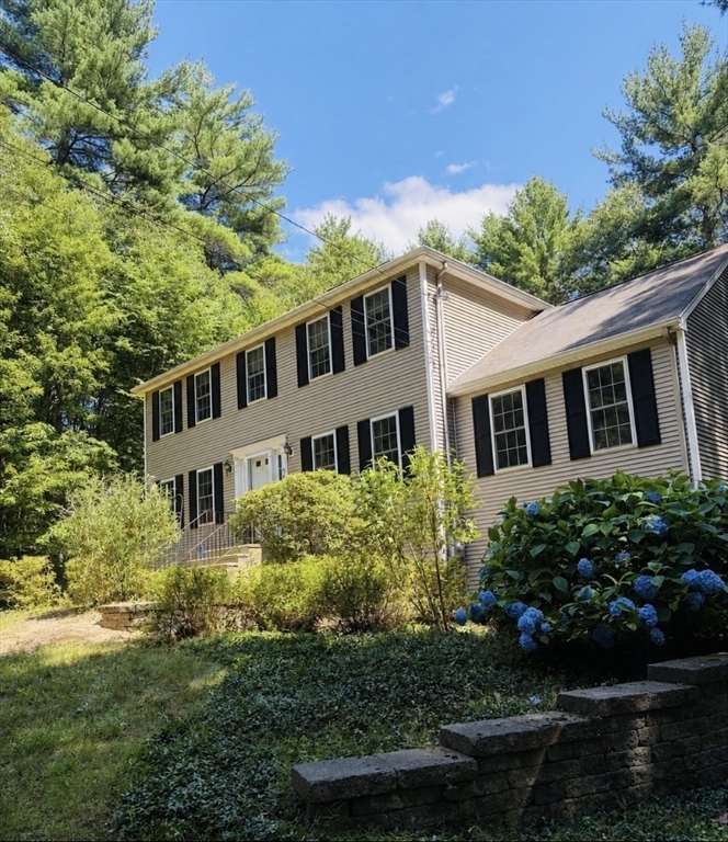Photo 1 of 32 — 94 Whitins Rd, Sutton, MA 01590