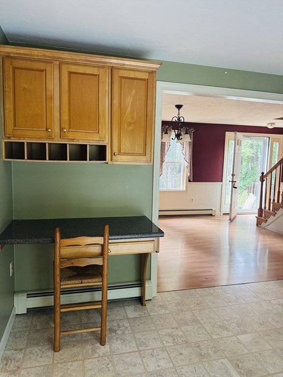94 Whitins Rd