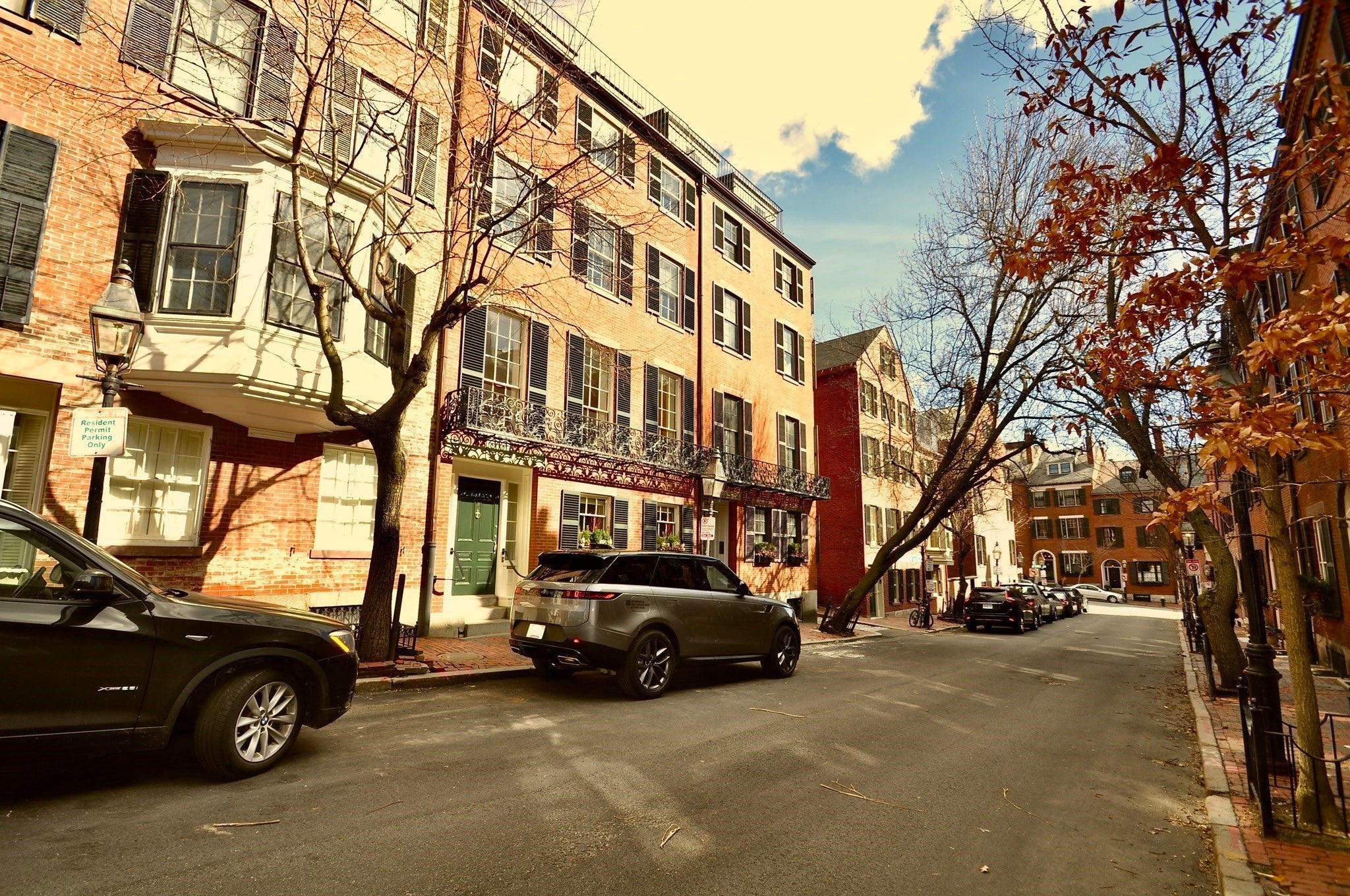 9 West Cedar St