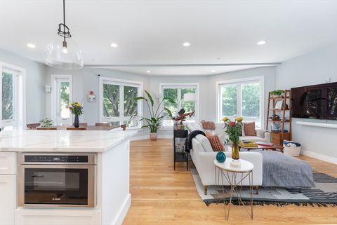 3305 Washington St 201 Boston MA 02130