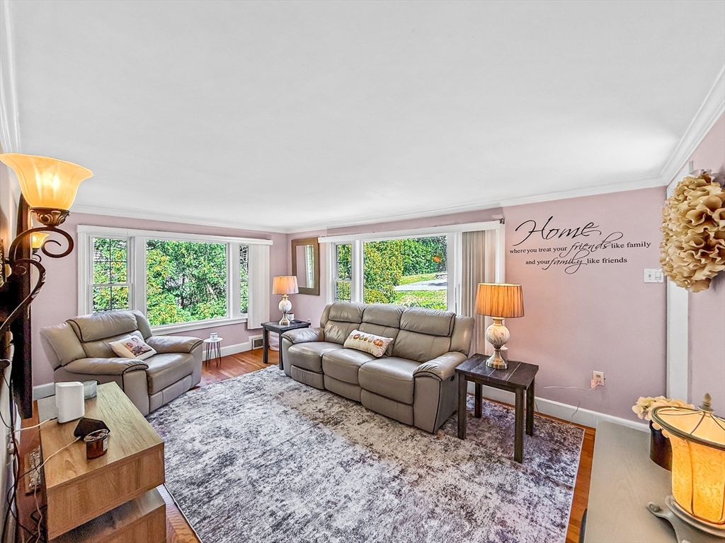 478 Wood Ln