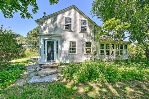 Photo of 408 Hix Bridge Road, Westport, MA 02790 (MLS # 73492181)