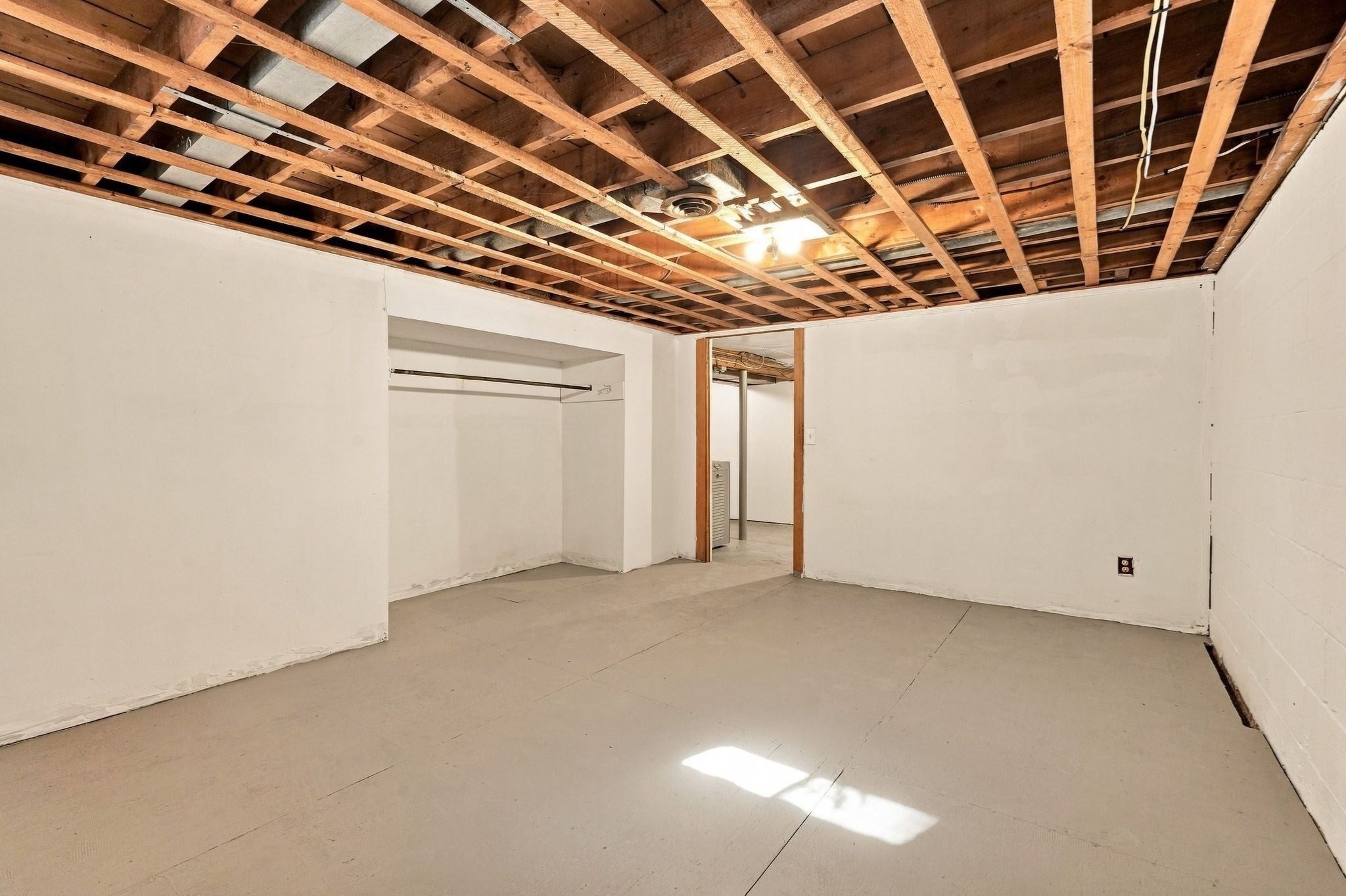 214 Federal St, Belchertown, MA, 214 Federal St, Belchertown, MA Photo #32