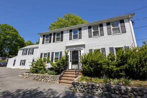 69 Warren Woburn MA 01801