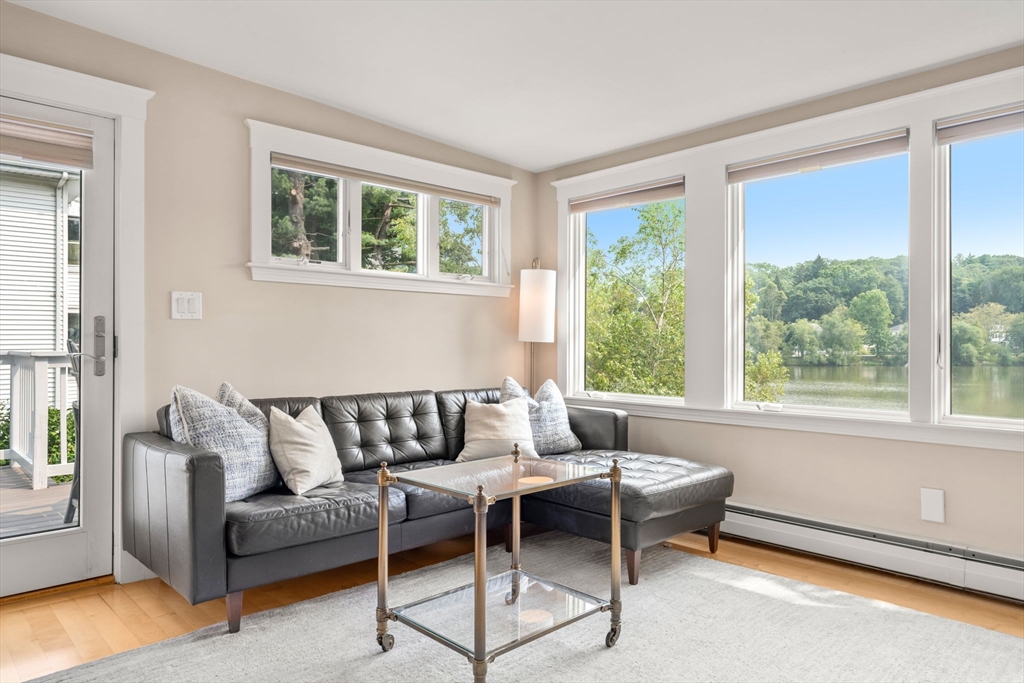 68 Kenrick St 68