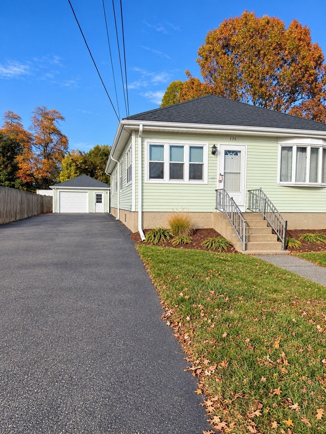 Photo of 136 Chestnut Street, North Attleboro, MA