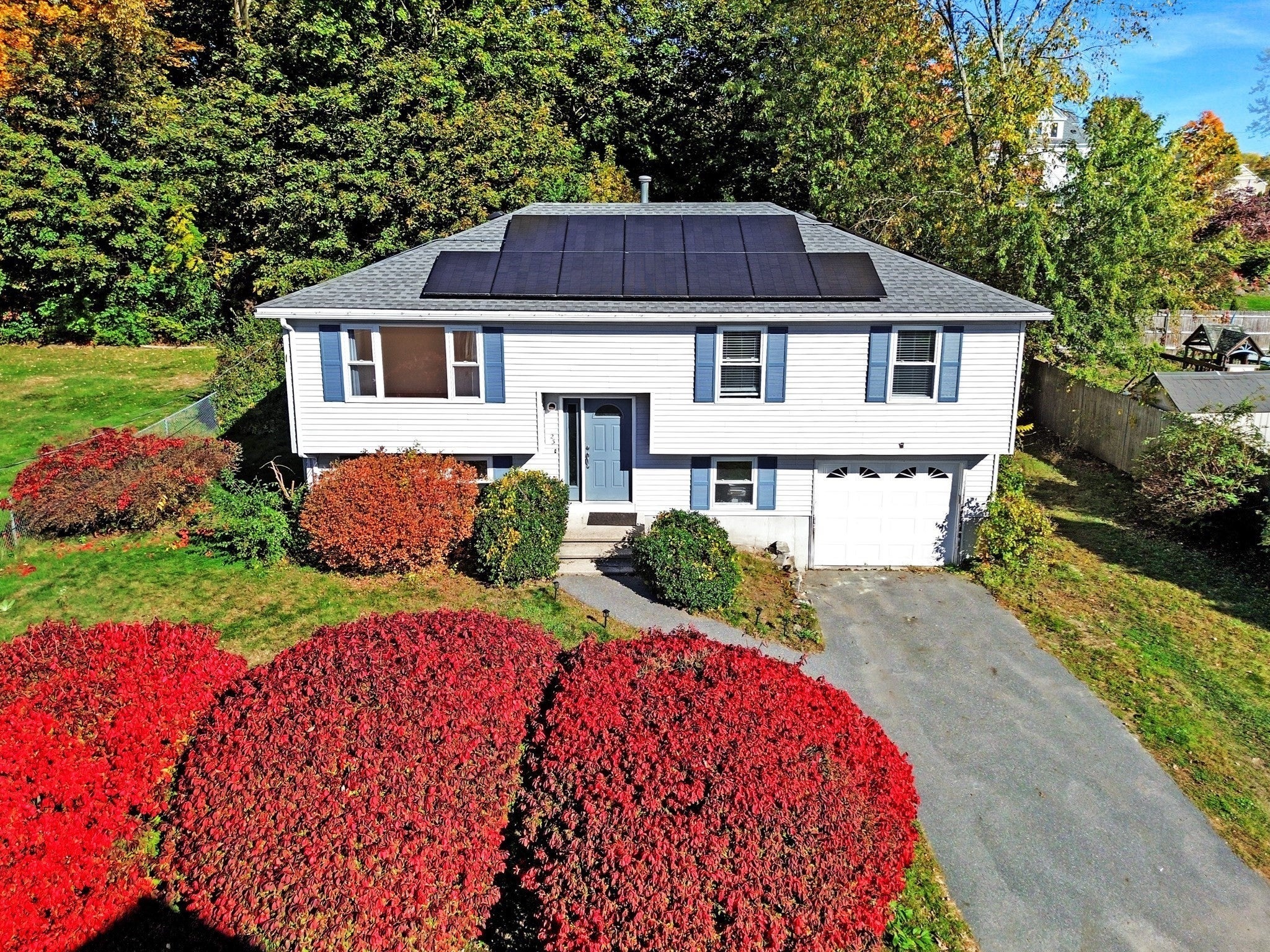 23 Iona Ave, Dracut, MA Photo #36