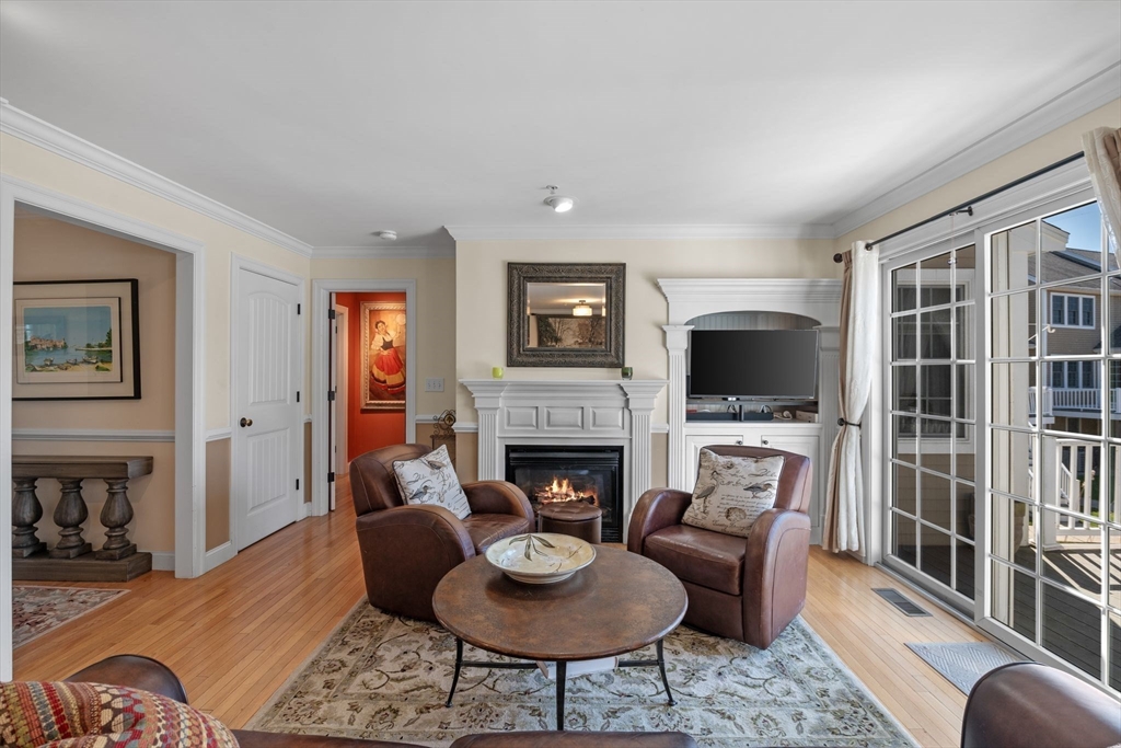 3 Sawyer Ln A
