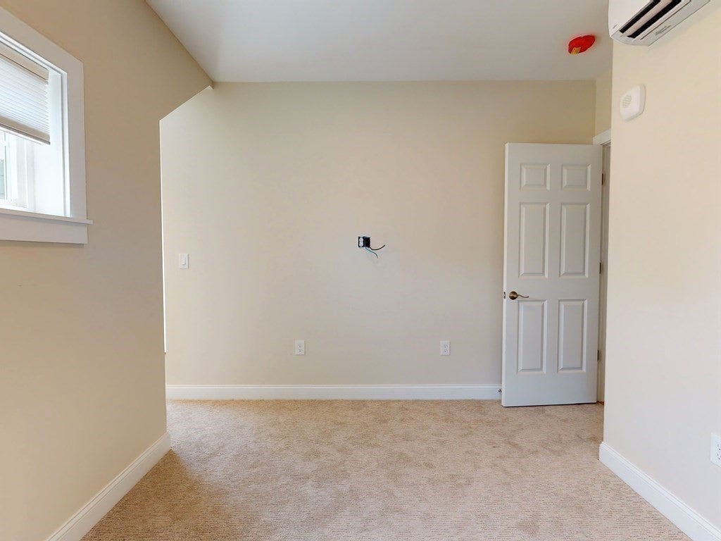 104 Litchfield Street #2, Boston, MA Photo #9