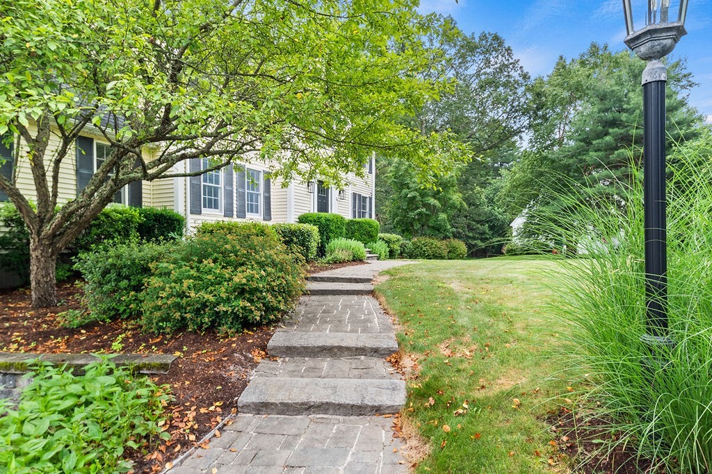 34 River Edge Rd