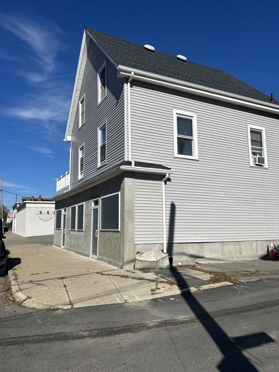 431-433 Chatham